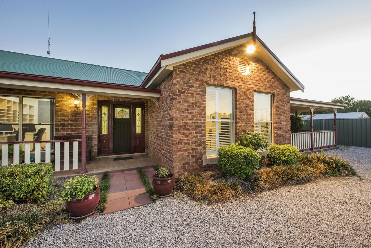 Villa Colonial Court House Mudgee Exterior foto